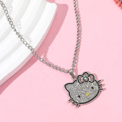 Juego de Collar + Aretes KITI